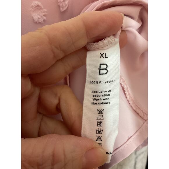 B Pink Overlay Top Size XL Silky - Picture 6 of 6